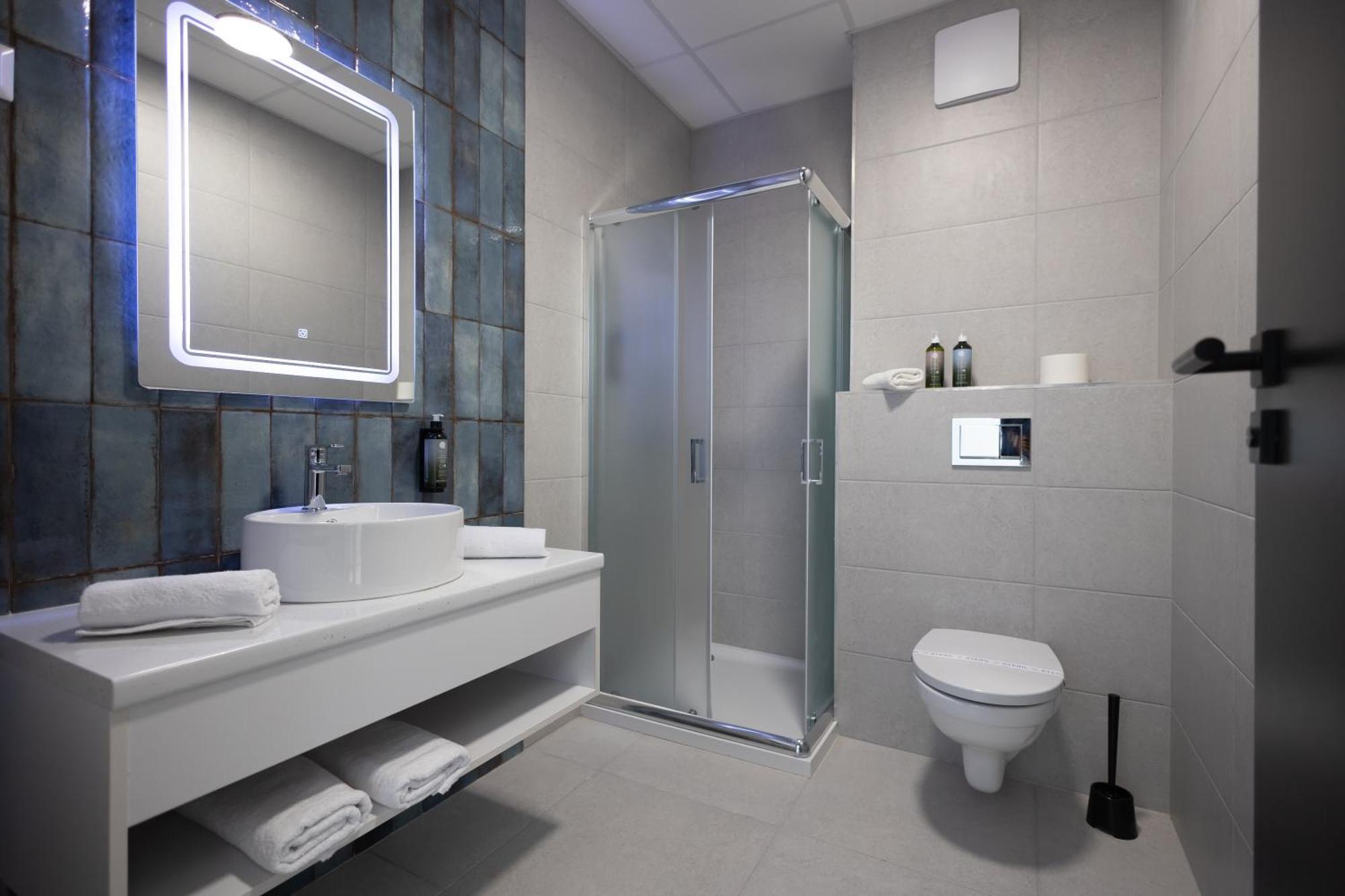 Central Residence Apartmanok Мишкольц Экстерьер фото